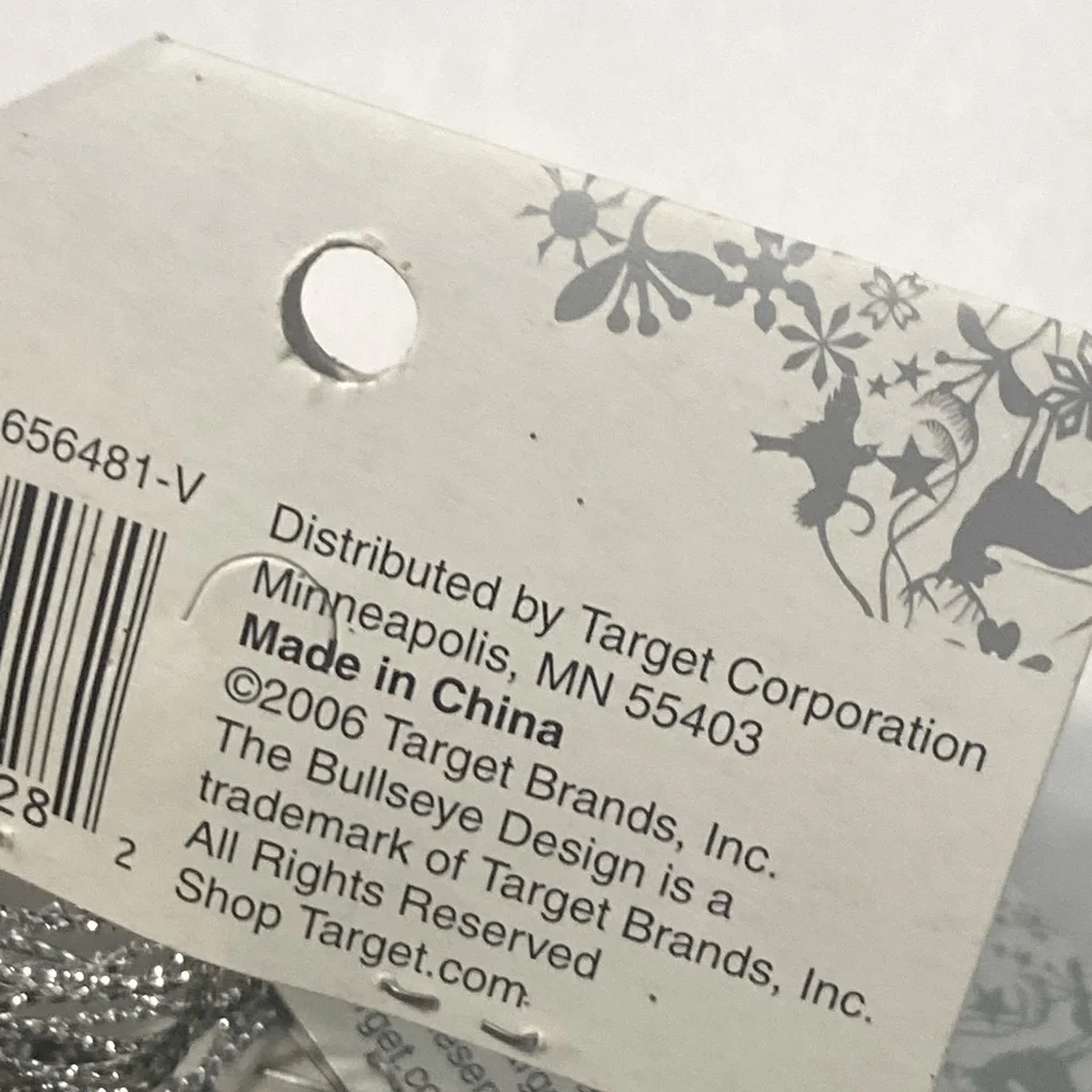 24 Glitter Snowflake Ornaments Set